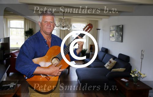 Weesp 21 april 2015
Binnen kijken in het huis van RTL verslaggever Jaap v Deurzen