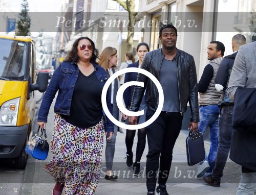 Amsterdam 10 april 2015
John Williams met vriendin op de pc hooftstraat