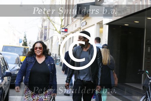 Amsterdam 10 april 2015
John Williams met vriendin op de pc hooftstraat