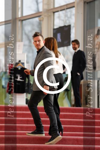Amsterdam 10 april 2015    
Premiere Nationaal Ballet in de stopera. Johnny de Mol met vriendin