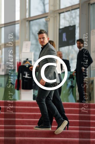 Amsterdam 10 april 2015    
Premiere Nationaal Ballet in de stopera. Johnny de Mol met vriendin
