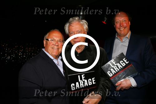Amsterdam 11 april 2015  
Presentatie boek en 70e verjaardag van Joop Braakhekke bij le Garage. Zijn moeder van 104 jaar oud was aanwezig.