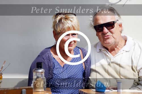 Amsterdam 23 en 24 april 2015
Puck Croiset (met kleindochter) en Jules Croiset op terras