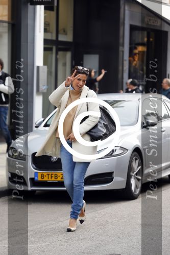 Amsterdam 8 april 2015
Kristina Bozilovic met haar jaguar op de pc hooftstraat