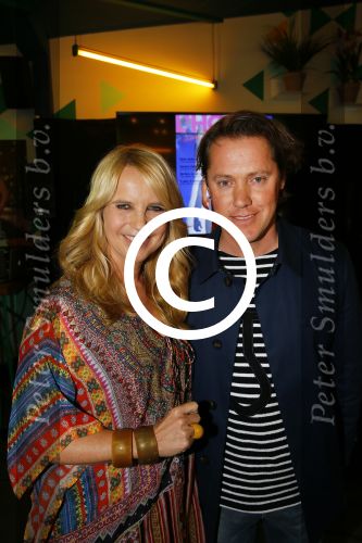 Amsterdam 20 april 2015
Linda de Mol presenteert de nieuwe l\'Homo met op de cover Rick Brandsteder. Linda met Jeroen Rietbergen