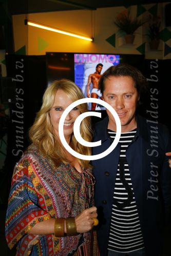 Amsterdam 20 april 2015
Linda de Mol presenteert de nieuwe l\'Homo met op de cover Rick Brandsteder. Linda met Jeroen Rietbergen