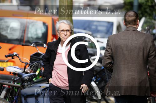 Amsterdam 7 april 2015
Louis v Dijk in de auto op de cornelis schuytstraat