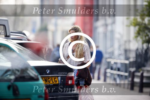 Amsterdam 10 april 2015    
Marije Braber de vriendin van Chris Zegers hoogzwanger