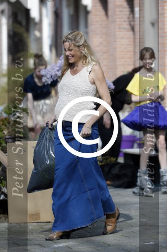 Amsterdam 10 april 2015    
Marije Braber de vriendin van Chris Zegers hoogzwanger