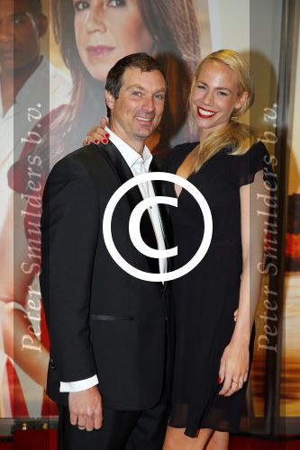 Amsterdam 20 april 2015 
Premiere de ontsnapping in het nieuwe de la mar met in de hoofdrollen Isa Hoes en Edwin Jonker. Heleen v Royen heeft het boek geschreven. Nicolette Kluiver met man en tatoo