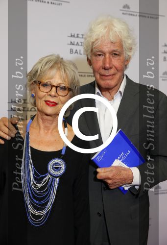 Amsterdam 10 april 2015    
Premiere Nationaal Ballet in de stopera. Paul v Vliet met zijn vrouw