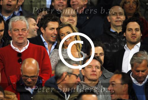 Eindhoven 18 april 2015
PSV_ Heerneveen 4-1 . Psv kampioen. Pieter v d Hoogenband en zijn nieuwe vriendin Marie JosÃ© Crooijmans verliefd op de tribune.