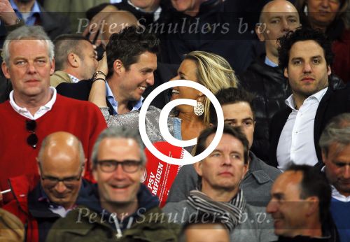 Eindhoven 18 april 2015
PSV_ Heerneveen 4-1 . Psv kampioen. Pieter v d Hoogenband en zijn nieuwe vriendin Marie JosÃ© Crooijmans verliefd op de tribune.