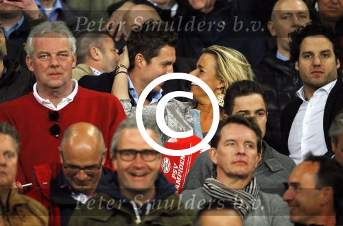 Eindhoven 18 april 2015
PSV_ Heerneveen 4-1 . Psv kampioen. Pieter v d Hoogenband en zijn nieuwe vriendin Marie JosÃ© Crooijmans verliefd op de tribune.
