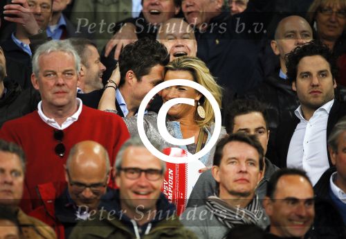 Eindhoven 18 april 2015
PSV_ Heerneveen 4-1 . Psv kampioen. Pieter v d Hoogenband en zijn nieuwe vriendin Marie JosÃ© Crooijmans verliefd op de tribune.