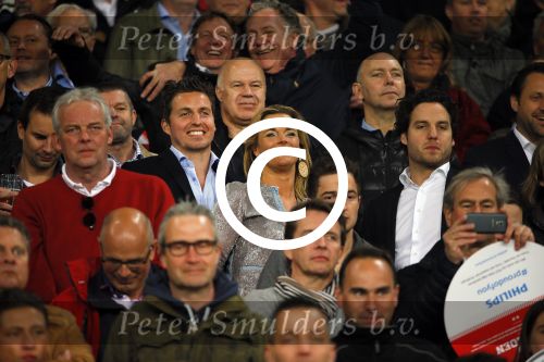 Eindhoven 18 april 2015
PSV_ Heerneveen 4-1 . Psv kampioen. Pieter v d Hoogenband en zijn nieuwe vriendin Marie JosÃ© Crooijmans verliefd op de tribune.