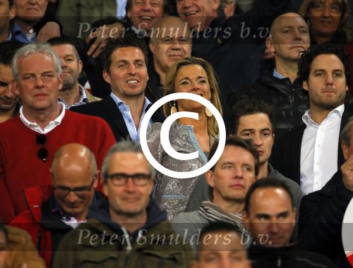 Eindhoven 18 april 2015
PSV_ Heerneveen 4-1 . Psv kampioen. Pieter v d Hoogenband en zijn nieuwe vriendin Marie JosÃ© Crooijmans verliefd op de tribune.