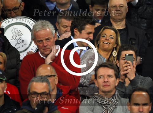 Eindhoven 18 april 2015
PSV_ Heerneveen 4-1 . Psv kampioen. Pieter v d Hoogenband en zijn nieuwe vriendin Marie JosÃ© Crooijmans verliefd op de tribune.