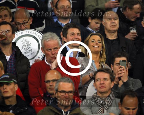 Eindhoven 18 april 2015
PSV_ Heerneveen 4-1 . Psv kampioen. Pieter v d Hoogenband en zijn nieuwe vriendin Marie JosÃ© Crooijmans verliefd op de tribune.