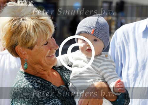 Amsterdam 23 en 24 april 2015
Puck Croiset (met kleindochter) en Jules Croiset op terras