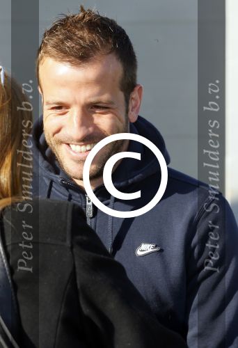 Beverwijk 27 april 2015
Rafael v d Vaart organiseert een voetbaltournooi bij vv Kennemers. Zijn vader Ramon en moeder Lolita werken ook mee. Sabia Engizek komt natuurlijk kijken en verricht de aftrap.