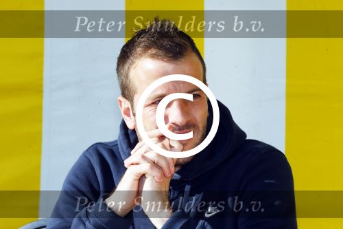 Beverwijk 27 april 2015
Rafael v d Vaart organiseert een voetbaltournooi bij vv Kennemers. Zijn vader Ramon en moeder Lolita werken ook mee. Sabia Engizek komt natuurlijk kijken en verricht de aftrap.