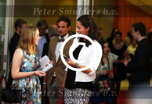 Amsterdam 10 april 2015    
Premiere Nationaal Ballet in de stopera. Ranomi Kromowidjojo met een kennis
