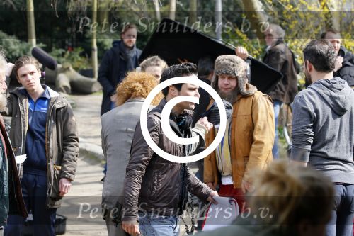 Amsterdam 7 april 2015
Opnames bureau Raampoort met oa Thomas Acda en Tim Haars in het vondelpark. Tim Oliehoek