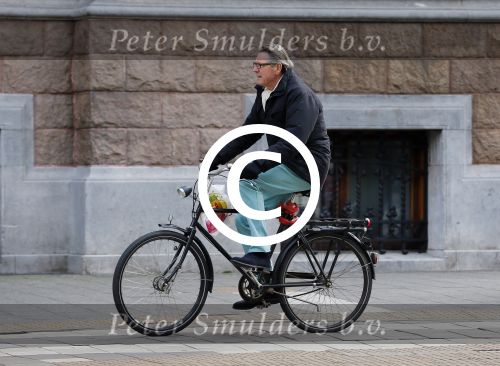 Amsterdam 7 april 2015   
Ursul de Geer op de fiets