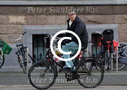 Amsterdam 7 april 2015   
Ursul de Geer op de fiets
