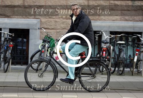 Amsterdam 7 april 2015   
Ursul de Geer op de fiets