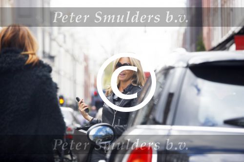 Amsterdam 28 april 2015
Wendy v Dijk en Leontine Borsato op de pc hooftstraat.