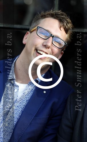 Amsterdam 17 mei 2016 
Surprise feestje voor Frank Sanders voor zijn 70e verjaardag in de kleine komedie.
Arijan v Bavel ( Adje) met zijn vader