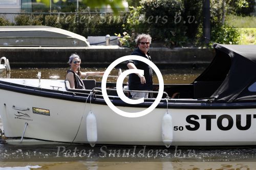 Amsterdam 9 mei 2016 
Dirk en Suus Zeelenberg eerst lunchen bij de harbour club en daarna varen door de grachten met hun boot/sloep
