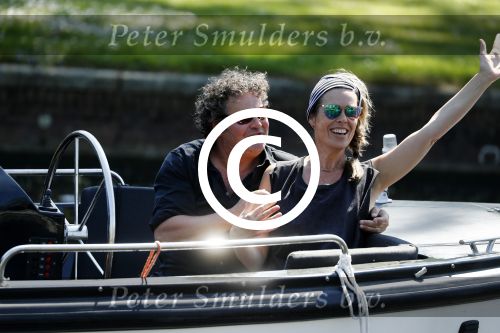 Amsterdam 9 mei 2016 
Dirk en Suus Zeelenberg eerst lunchen bij de harbour club en daarna varen door de grachten met hun boot/sloep