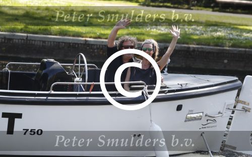 Amsterdam 9 mei 2016 
Dirk en Suus Zeelenberg eerst lunchen bij de harbour club en daarna varen door de grachten met hun boot/sloep