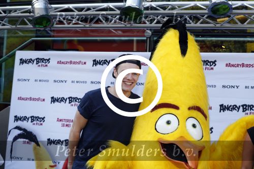 Amsterdam 7 mei 2016
Premiere Angry birds in pathe arena met oa de nederlandse stemmencast , Enzo Knol Ruben Nicolai Murth Mossel Eddy Zoe en Robin Martens.