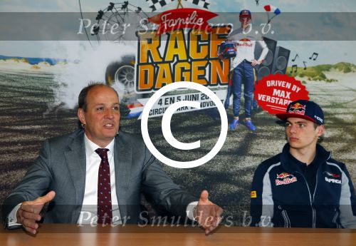 Zandvoort 20 april 2016
Persconferentie Max Verstapen ivm race event ism met Circuitpark Zandvoort en Jumbo.
Prins Bernhard Junior Jos Verstappen en Frits v Eerd waren aanwezig.