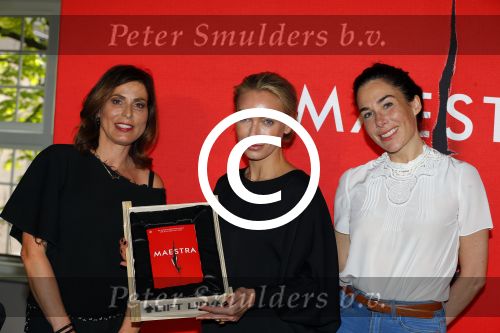 Amsterdam 22 april 2016 
Boekpresentatie Maestra met  Heleen van Royen, schrijfster Lisa Hilton en Halina Reijn.