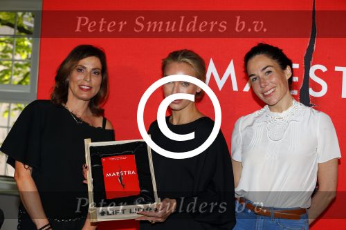 Amsterdam 22 april 2016 
Boekpresentatie Maestra met  Heleen van Royen, schrijfster Lisa Hilton en Halina Reijn.