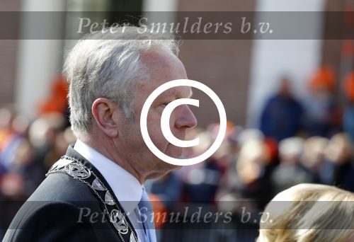 Zwolle 27 april 2016
Koningsdag in Zwolle met Koning Willem Alexander Koningin Maxima Prinses Amalia Ariane Alexia Prins Constantijn Prinses Laurentien Prins Maurits Prinses Marilene Prins Bernhard Prinses Annette Prins Pieter Christiaan Prinses Anita Prins Floris en Prinses Aimee. Burgemeester Henk Jan Meijer