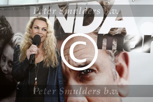 Amsterdam 18 april 2016 
Presentatie Linda man met Waldemar Torenstra op de cover. De presentatie is op het dakterras van de Bijenkorf.  hoofdredacteur LINDA, Jildou van der Bijl en hoofdredacteur LINDA man Iebele van der Meulen tijdens de lancering van LINDA.man
