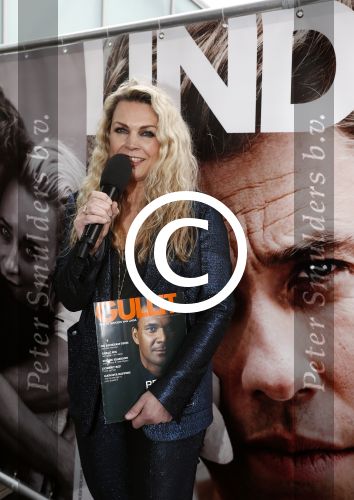 Amsterdam 18 april 2016 
Presentatie Linda man met Waldemar Torenstra op de cover. De presentatie is op het dakterras van de Bijenkorf.  hoofdredacteur LINDA, Jildou van der Bijl en hoofdredacteur LINDA man Iebele van der Meulen tijdens de lancering van LINDA.man
