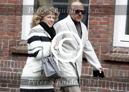 Amsterdam 16 april 2016 
John v d Heuvel met zijn vrouw in Amsterdam zuid.