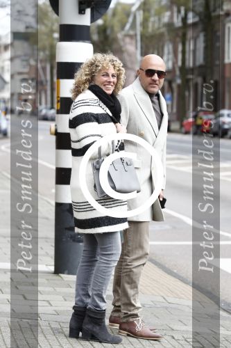 Amsterdam 16 april 2016 
John v d Heuvel met zijn vrouw in Amsterdam zuid.