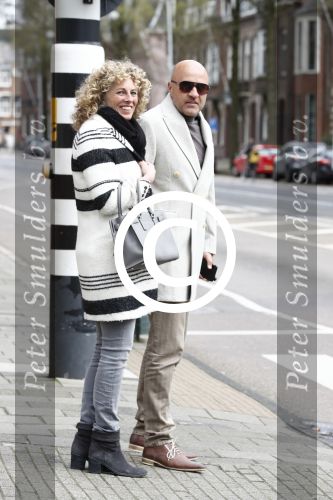 Amsterdam 16 april 2016 
John v d Heuvel met zijn vrouw in Amsterdam zuid.