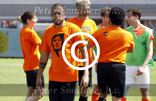 Amsterdam 13 mei 2016
Sportdag van de Johan Cruijff foundation in het olymoisch stadion met oa Johnny Heitinga Dennis Bergkamp Peter Heerschop Vigo Waas Sjaak Swart Kenneth Perez Evelyne de Bruin en Raoul Heertje.