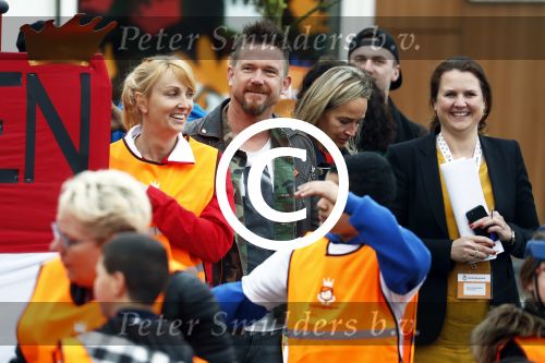 Amsterdam 22 april 2016
Koning Willem Alexander en Koningin Maxima bij de opening van de koningsspelen in Amsterdam.
Richard Krajicek vangt ze op en Johnny de Mol doet de presentatie.