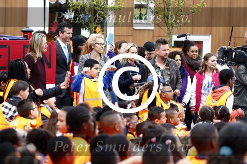 Amsterdam 22 april 2016
Koning Willem Alexander en Koningin Maxima bij de opening van de koningsspelen in Amsterdam.
Richard Krajicek vangt ze op en Johnny de Mol doet de presentatie.