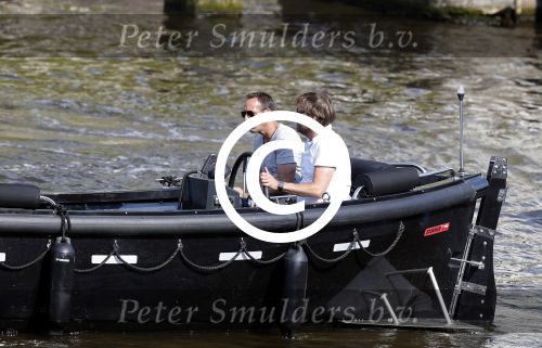 Amsterdam 7 mei 2016 
Rob Witschge en zijn vrouw Barbara aan het varen met Johnny en Danielle van t schip en hun dochter.